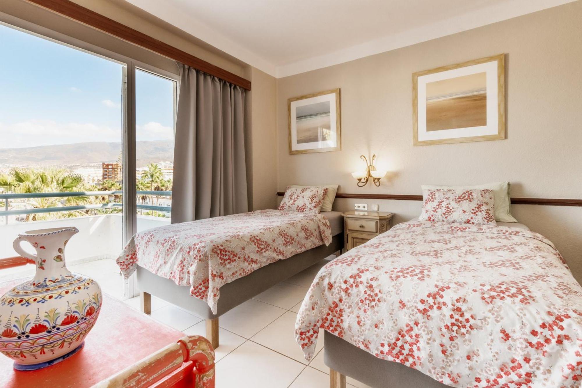 Club Atlantis Aparthotel Ocean View Costa Adeje  Esterno foto