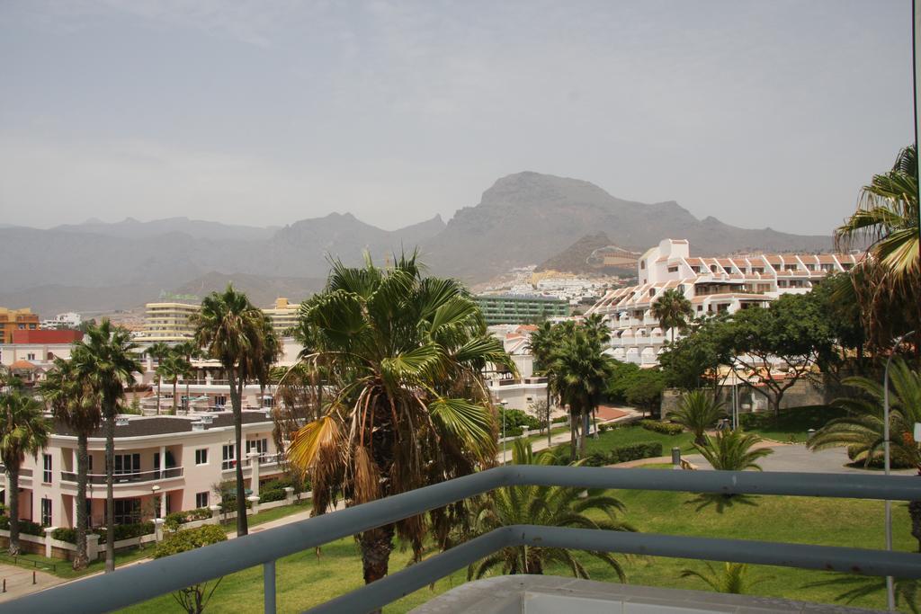 Club Atlantis Aparthotel Ocean View Costa Adeje  Esterno foto